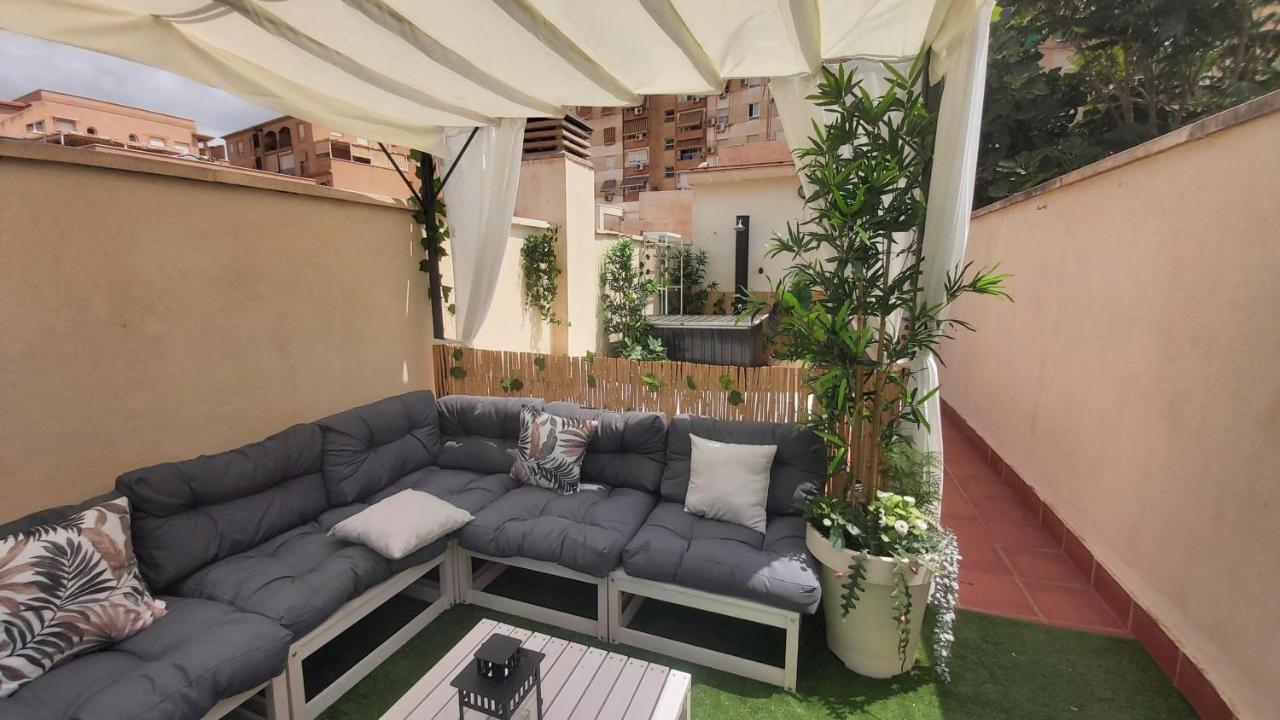 Del Parque Flats Atico Capuchinos Apartment Málaga Exterior foto
